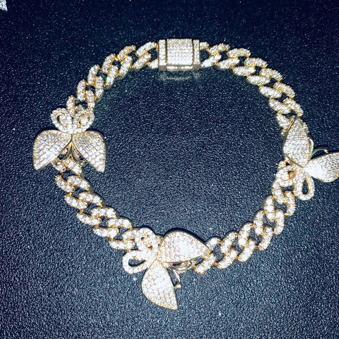 65751b5f59d1eaab3c98769a62b4558