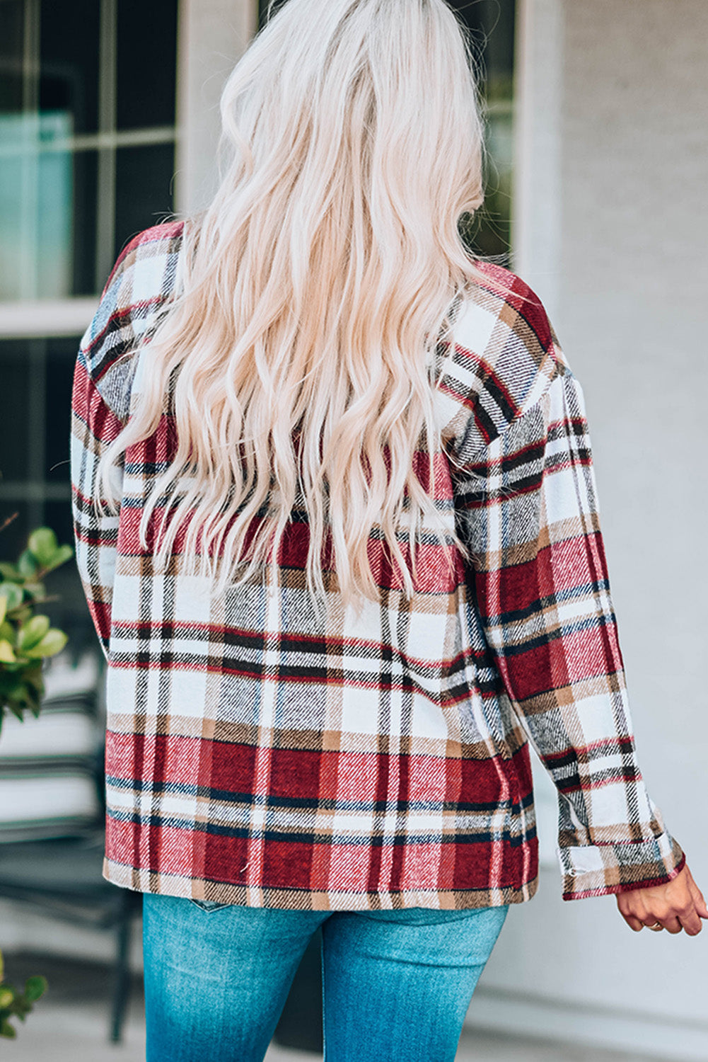 Chaqueta camisa con estampado a cuadros geométricos rojos intensos y bolsillos
