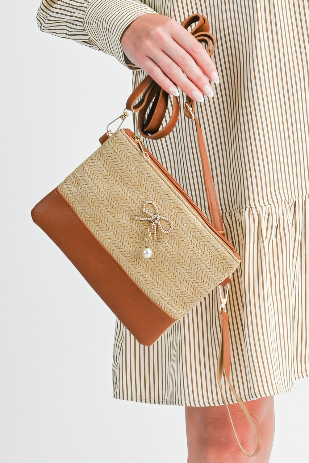 Beige Bow Pearl Decor Straw PU Leather Patched Crossbody Bag - Snoopy's Closet
