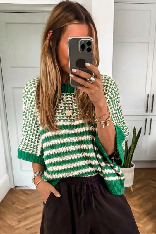 Suéter holgado con mangas drapeadas 3/4 a rayas verdes