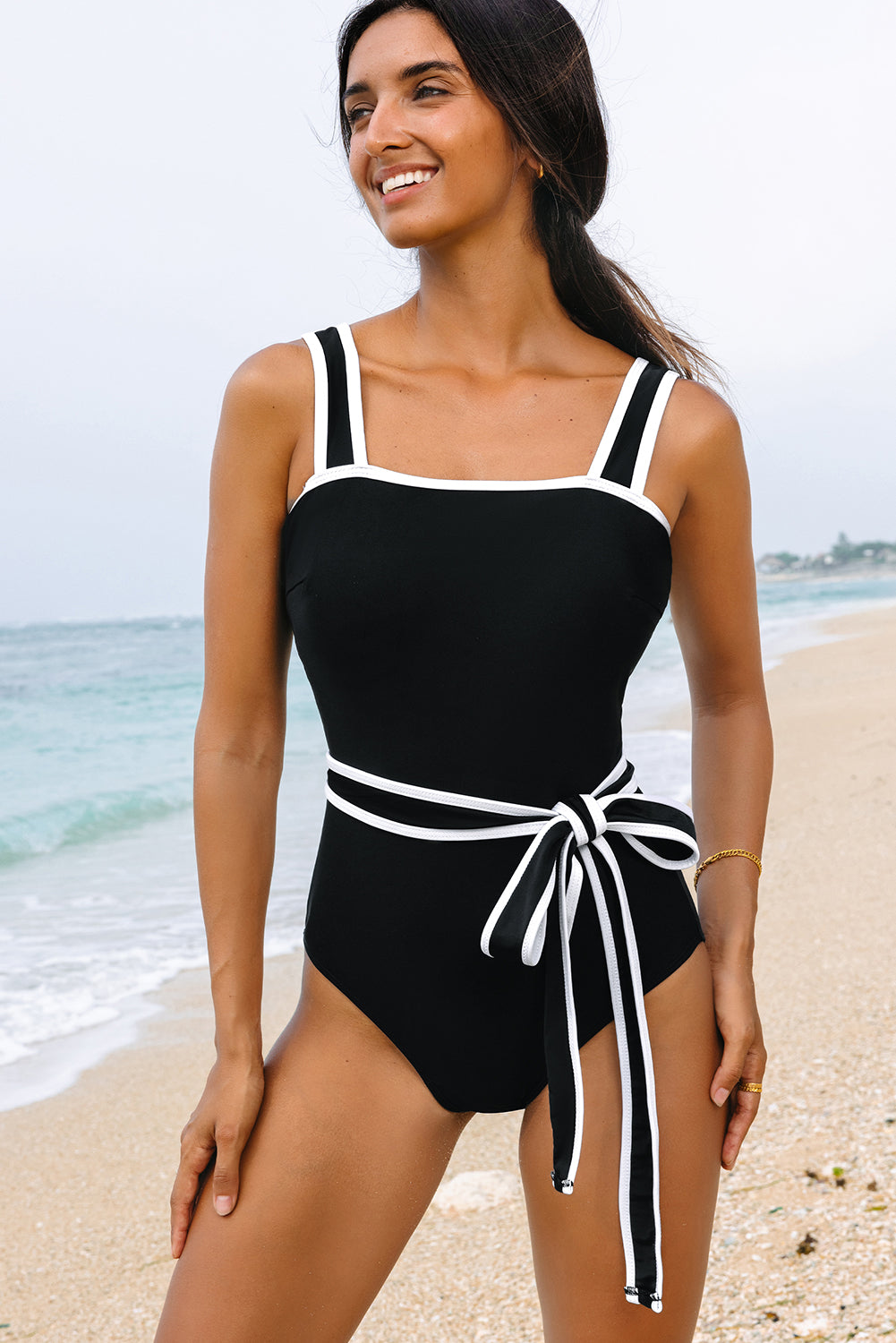 Black Colorblock Edge Belted One Piece Swimsuit - Snoopy's Closet