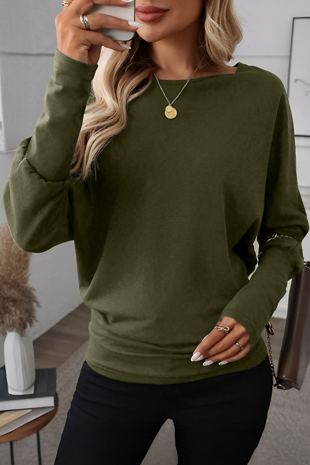 Four Leaf Clover Solid Color Extended Cuffs Long Sleeve Top - Snoopy's Closet