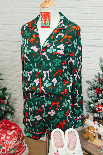 Green Festive Bow Print Long Sleeve Shirt and Pajama Short Set - Snoopy's Closet