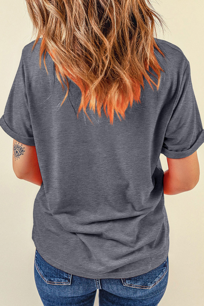 Camiseta con cuello redondo y estampado de girasol con diseño de bandera gris